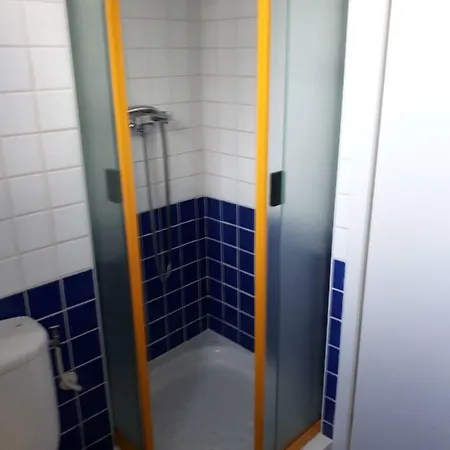 F2 Immeuble Les Pieds Dans L'eau Apartment