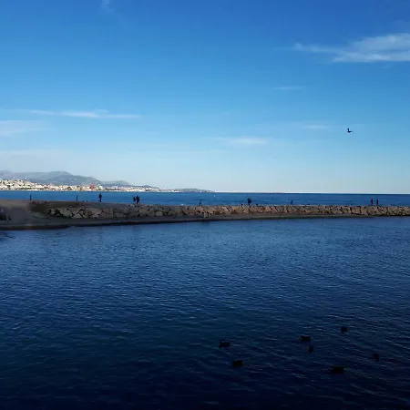 F2 Immeuble Les Pieds Dans L'eau Villeneuve-Loubet